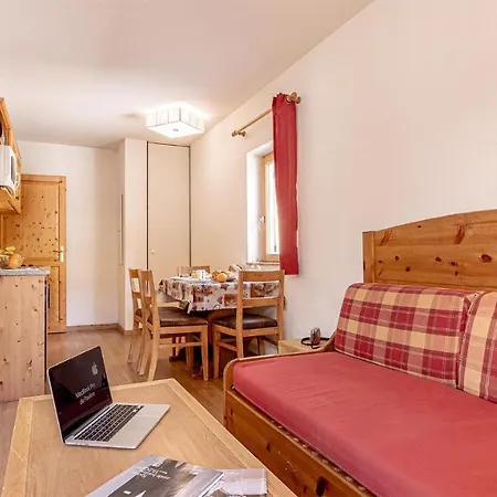 Holiday park Madame Vacances Les Fermes De Sorlin 3*