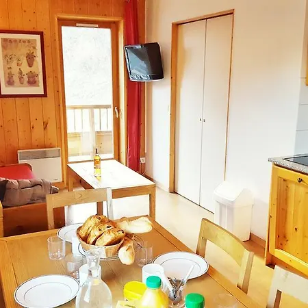 Holiday park Madame Vacances Les Fermes De Sorlin Saint-Sorlin-d'Arves