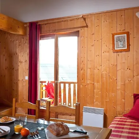 Madame Vacances Les Fermes De Sorlin 3*