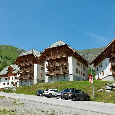 Madame Vacances Les Fermes De Sorlin Holiday park 3*